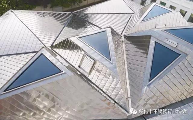 郴州市維達(dá)金屬設(shè)備廠,不銹鋼制管機(jī),不銹鋼工業(yè)管制管機(jī),汽車排氣管制管機(jī),不銹鋼飲用水管制管機(jī),熱交換管制管機(jī),精密焊管制管機(jī),不銹鋼裝飾管制管機(jī)